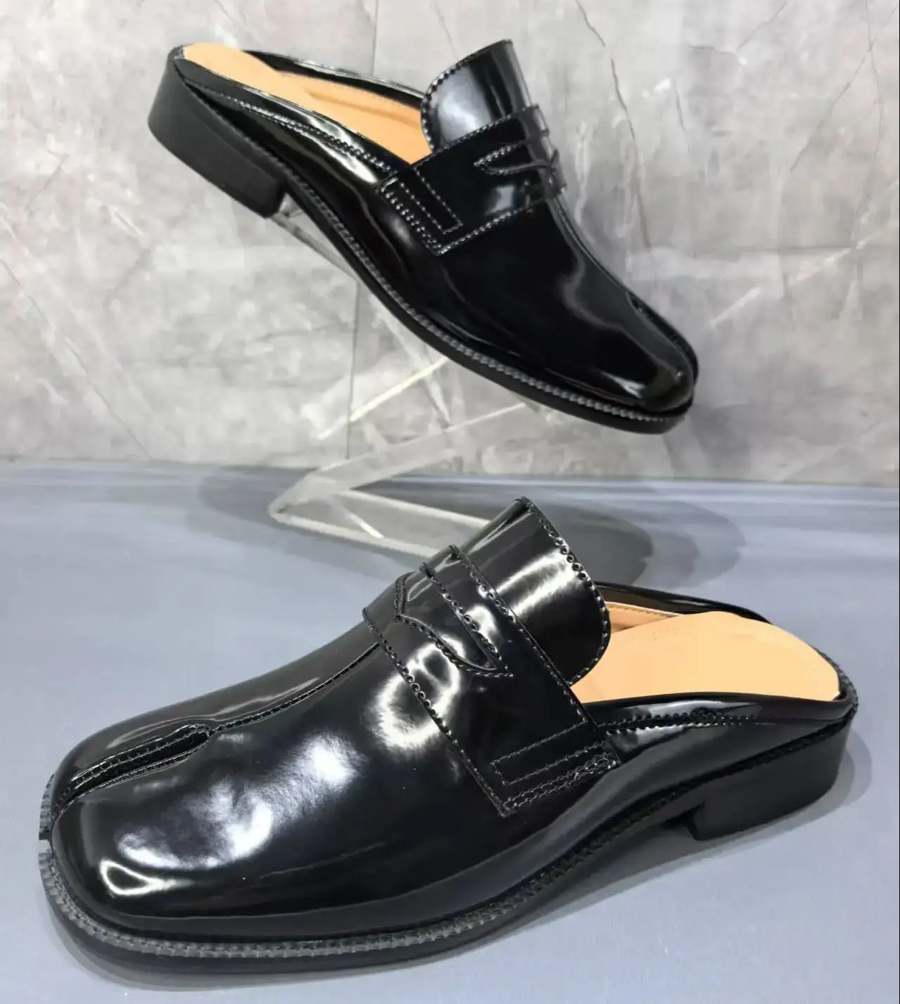 Split Toe Tabi Men's Slippers  - Men Shoes Black recension och pris