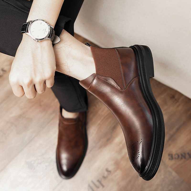 High-top leather shoes are ver - Men Shoes Formal recension och pris